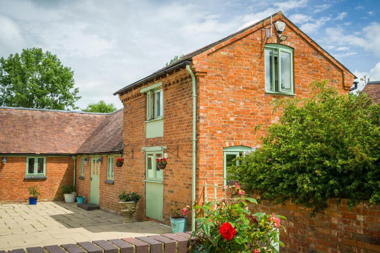 The Sunshine Annex At Lower Fields Farm Apartment Napton on The Hill Exterior photo